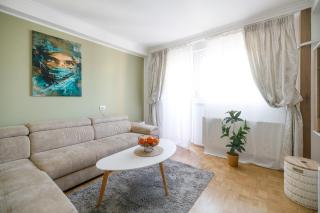 Apartment Fair-Novi Sad na dan - 8