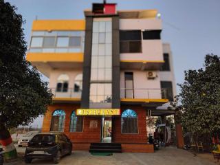 Hotel O Shiv Garden Resort - 4