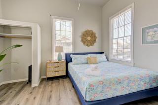 Beauty on Ball -Studio 3- King Bed, Great Location - 7
