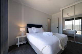 Serene Escape Near The Vines & Swan Valley - 5