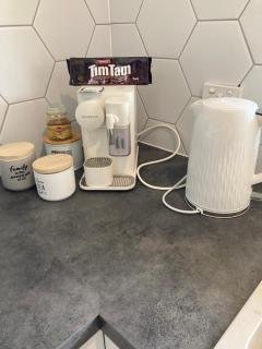 Captains Cottage - Pet Friendly Breakfast Included - 9