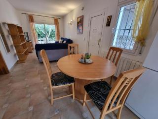 Casa adosada en L'Escala con terraza y parking privado, cerca de la playa - HISP-236-83 - 5