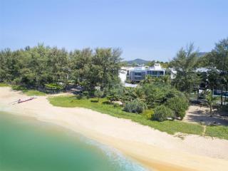 Radisson Blu Resort, Phuket Mai Khao Beach - 3