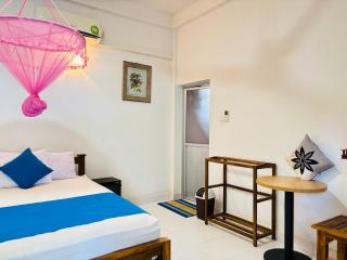 Radha Tourist Home - 3