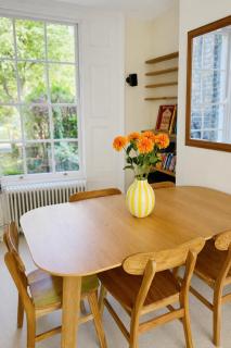Spacious & Cosy Central London 3-bed Victoria TownHouse, with Private Garden - 8