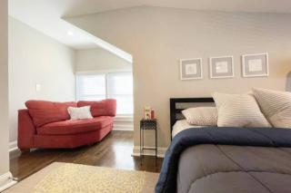 Stylish Midtown Hideaway - Near Overton Square - 8