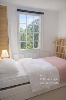 Spacious & Cosy Central London 3-bed Victoria TownHouse, with Private Garden - 5