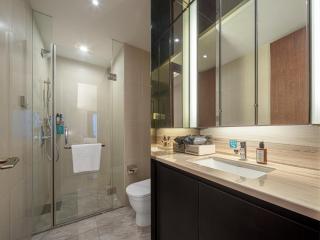 Madison Hotel Dalian Zhongshan Square Seaview - 1