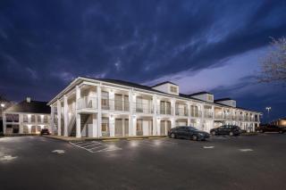 Baymont by Wyndham Tuscaloosa - 4