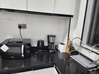 Cozy 1BR in Kilimani near Yaya Centre with pool and gym - 6