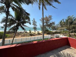 Oceanfront beach house in Hejamadi, udupi - 0