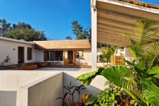 Dragon Fruit Surf Inn - 8