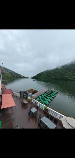 Skyhigh Luxury Premium Premises - 4