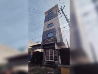 SPOT ON Happy Stay Inn - 9