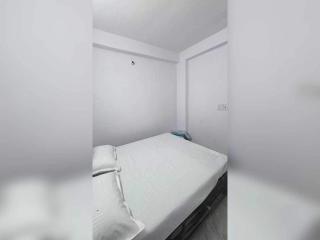 SPOT ON Happy Stay Inn - 1