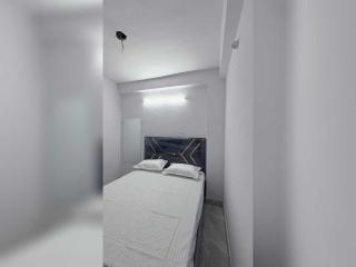 SPOT ON Happy Stay Inn - 2