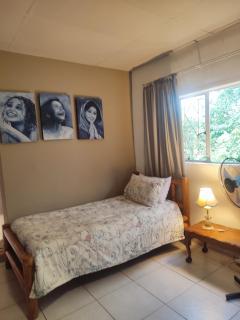 The Pink chair questhouse - 2