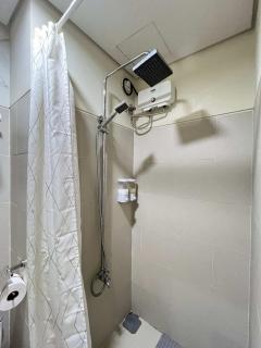 Chic Urban Escape at S Residence Tower 3 - 6