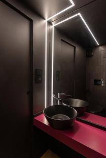 SHiC - The Smallest House in the City - A Unique Design Experience - 6