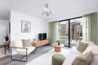 Bluebird Luxury Suites - 1