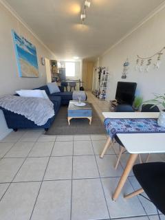 Spacious Beachside Apartment - Cape Town - 0