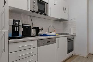 Luxury 6-Bedroom Apartment near Millennium City - 7