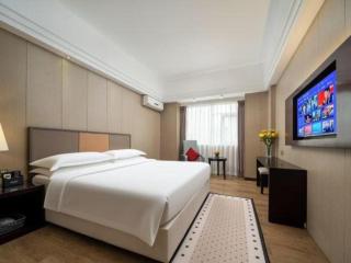 Zhuhai Aqueen Hotel - 9