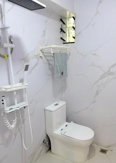 Priscilla Cozy Family 2Bedroom Apartment Walk to McDonald Free Parking - 1