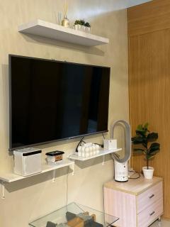 Dusk Suites elevated escapes at Shell Residences, Mall of Asia Complex - 3