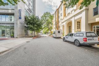 Bellevue 2BR w Gym WD Roof nr Downtown SEA-204 - 4