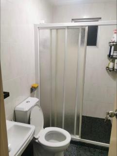 Connaught Avenue - 6