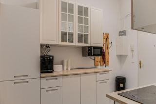 Charming Apartment in the Heart of the City - 7