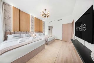 Family Friendly 2BR near Ferrari World & Yas Mall - 3