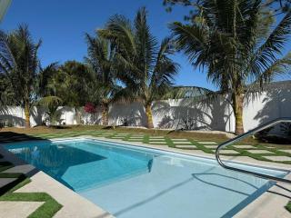 Family friendly pool house near Bonita beach - 0