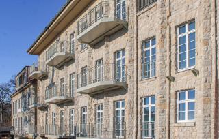 M Luther Ph Suite Kamin - 3