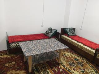 Raxat Guest House - 1