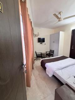 The Shivaay Near AIIMS Rishikesh by Lovely Hospitality - 3