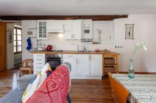 Sunny 1-Bed apartment in lovely mountain village - 1