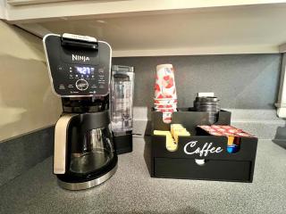 Secluded Farmhouse Retreat - Groups & Pets Okay! - 9