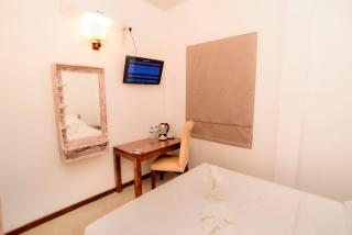 Shelter Beach House - 7