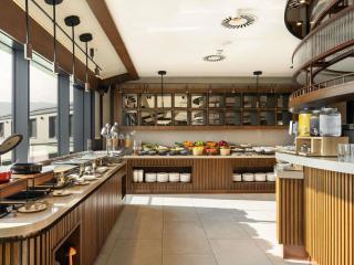 Novotel Tbilisi Center - 4