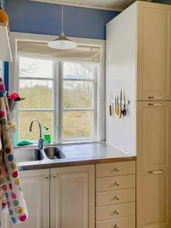 Forest Retreat With Wood Stove In Skåne - 4