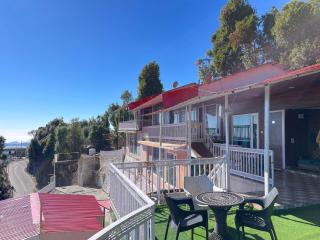 Alpine Aura Resort by RIHS - 7