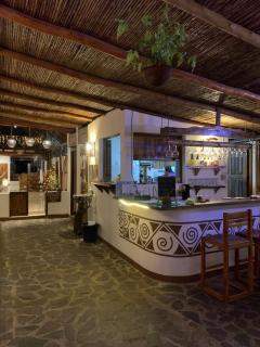 PopoyoLoco Surf House - 2