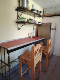 1 cuadra de la TERMINAL DE ÓMNIBUS - 1