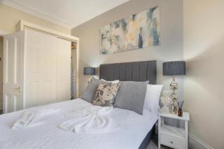 Holburn Lodge by Duthie Park Work Ready Fast Wi-Fi - 6