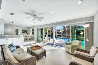 Manatee Cove - 8