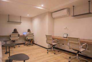 Art Residence in Miraflores by Wynwood House - 2