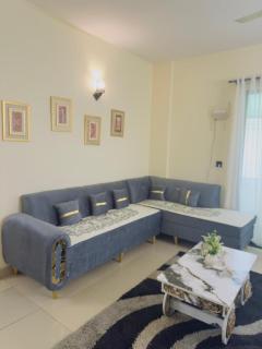 Rosewood Cottage - 2