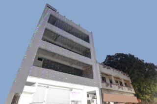 Capital O Townhouse Govinda Royal - 0